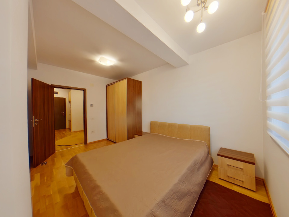 Apartament zona centrala cu garaj subteran