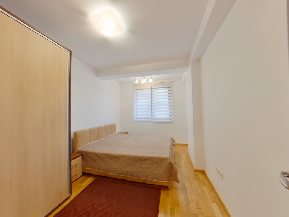 Apartament zona centrala cu garaj subteran