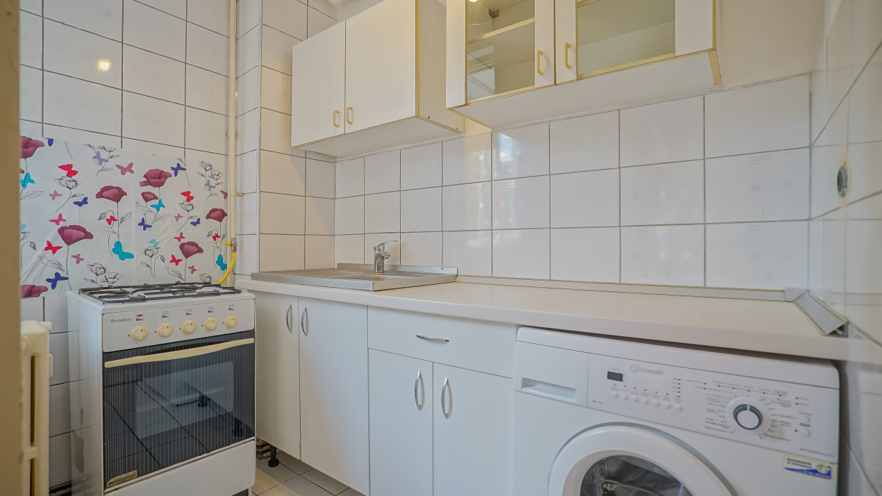 REZERVAT Garsoniera structura semidecomandata+balcon,Saturn 