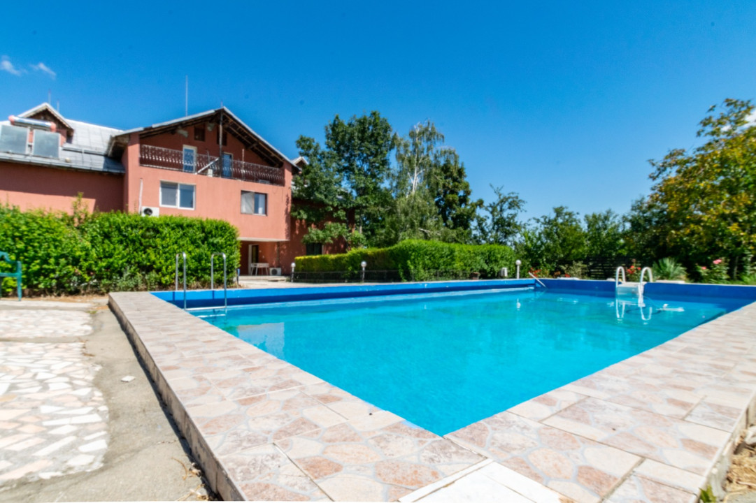 Casa 415 mp utili Leamna- Sarbatoarea, piscina proprie, 2700 mp teren