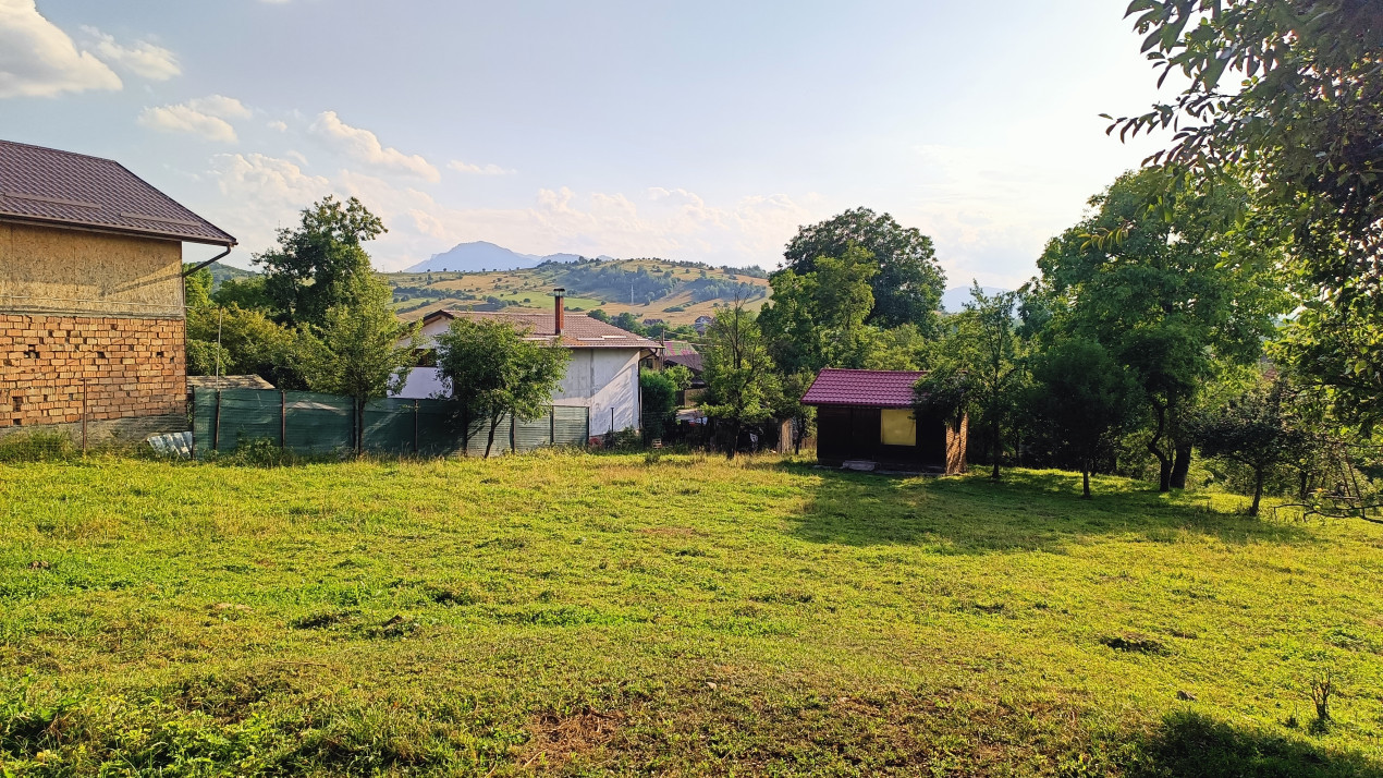 Teren constructii, Zona superba, toate utilitatile - Tarlungeni