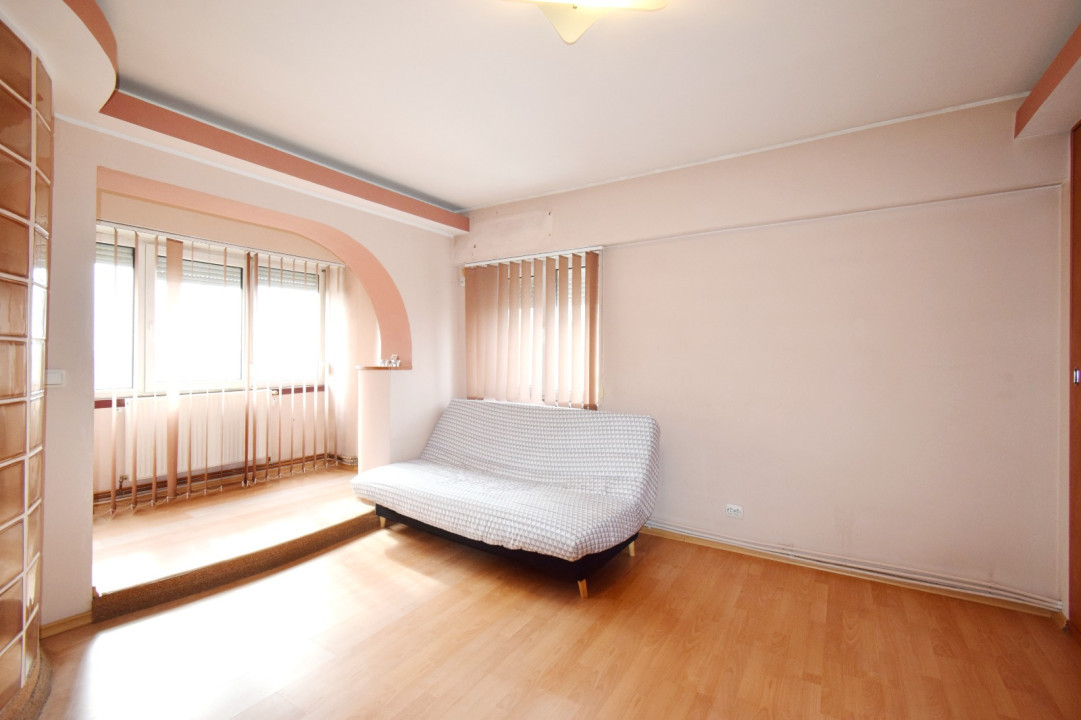 Apartament ultracentral, 4 camere, luminos