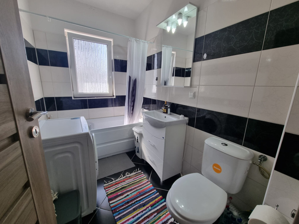 Apartament 3 camere - zona Mandra - str. Calea Cisnadiei