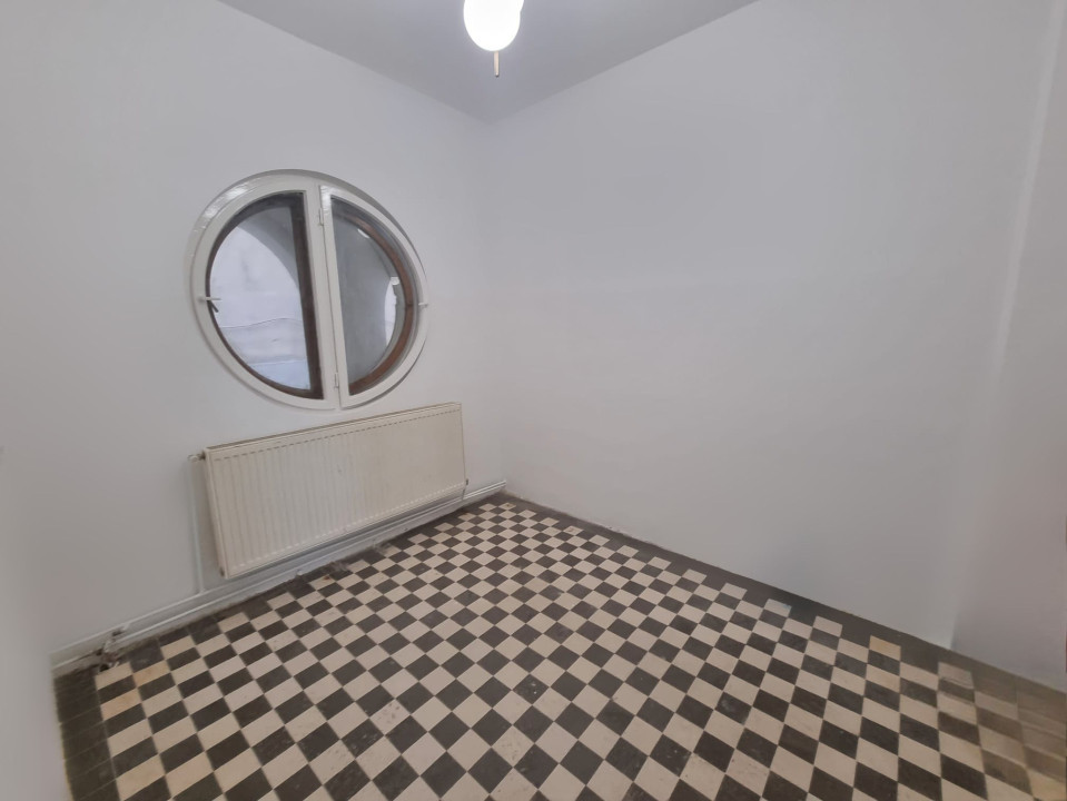 Spatiu Comercial - zona Farmacia 24 
