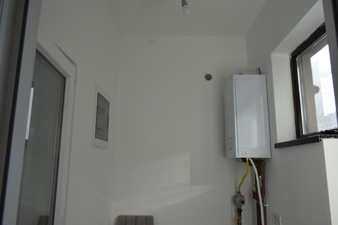 Spatiu comercial/ rezidential de 38 mp- zona Confectii