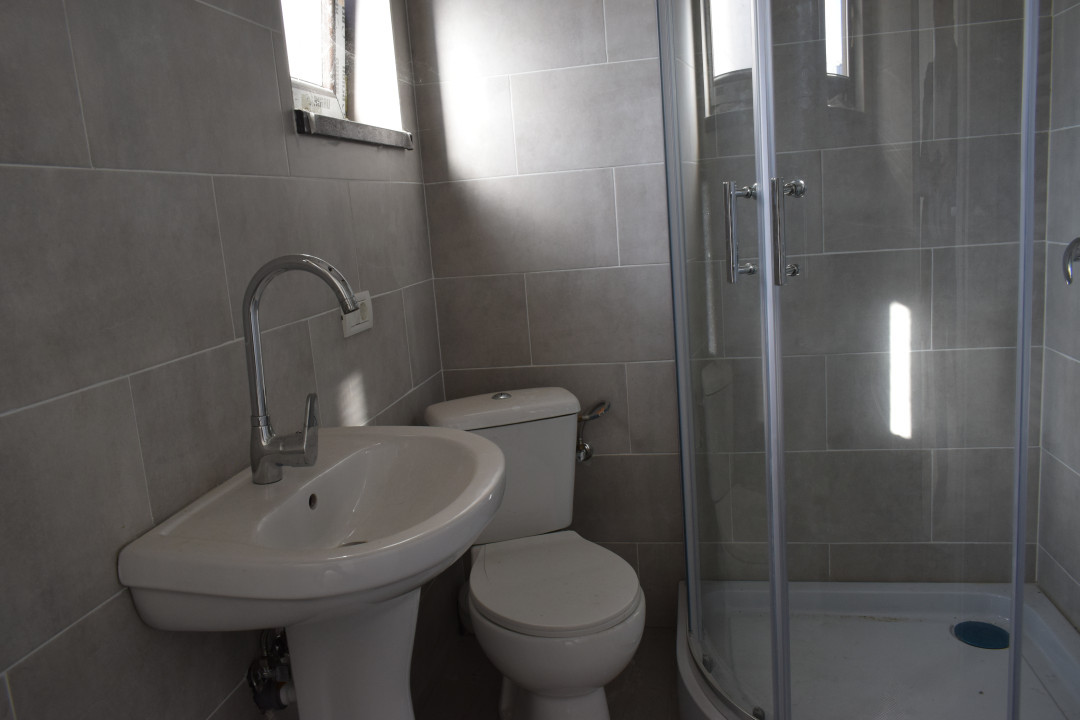 Spatiu comercial/ rezidential de 38 mp- zona Confectii