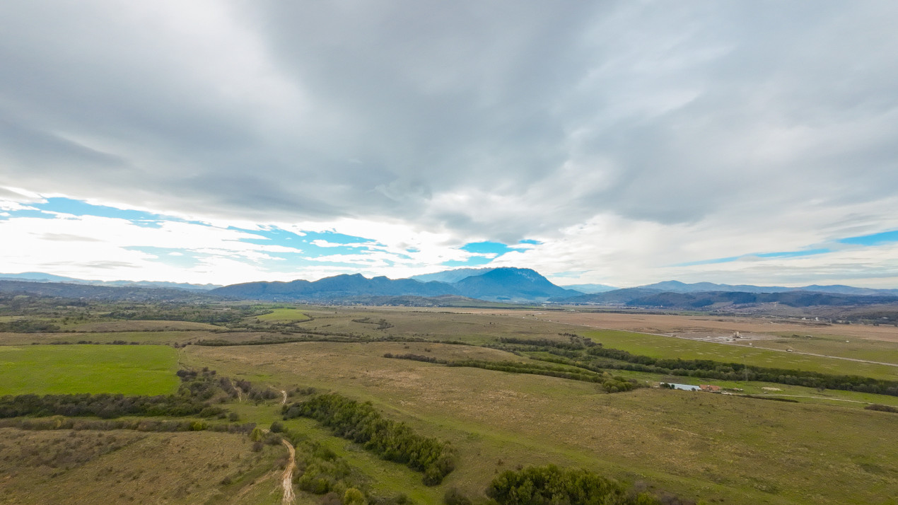 Teren 23.000mp, Rasnov