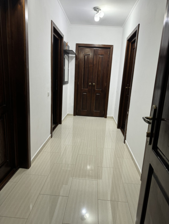 Apartament 2 camere - etaj 1 - vila zona Brana - Selimbar