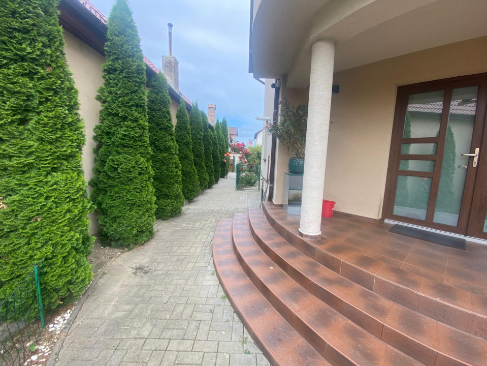 CASA INDIVIDUALĂ MODERNA CU GARAJ - TURNISOR