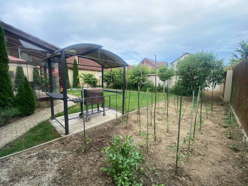 CASA INDIVIDUALĂ MODERNA CU GARAJ - TURNISOR