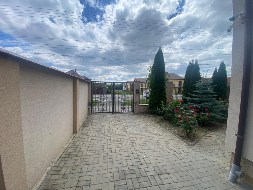 CASA INDIVIDUALĂ MODERNA CU GARAJ - TURNISOR