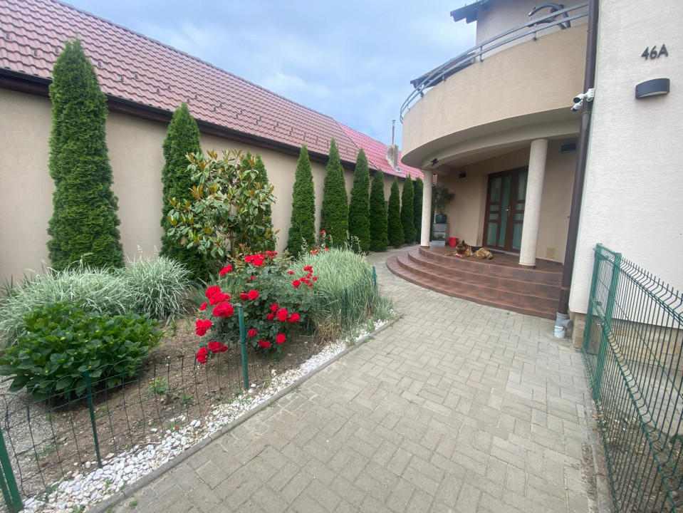 CASA INDIVIDUALĂ MODERNA CU GARAJ - TURNISOR