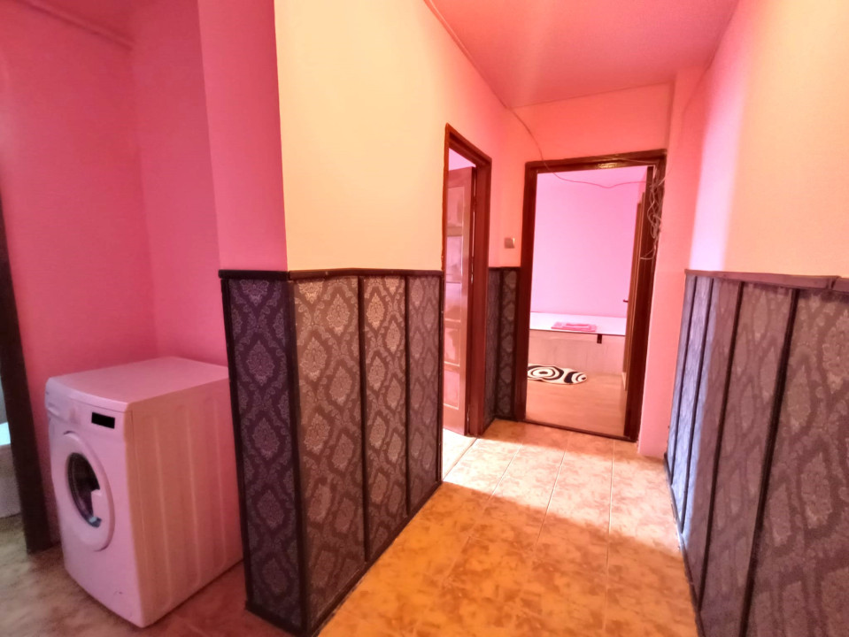 Apartament 2 Camere, Decomandat, etaj 2/4 - Calea Bucuresti
