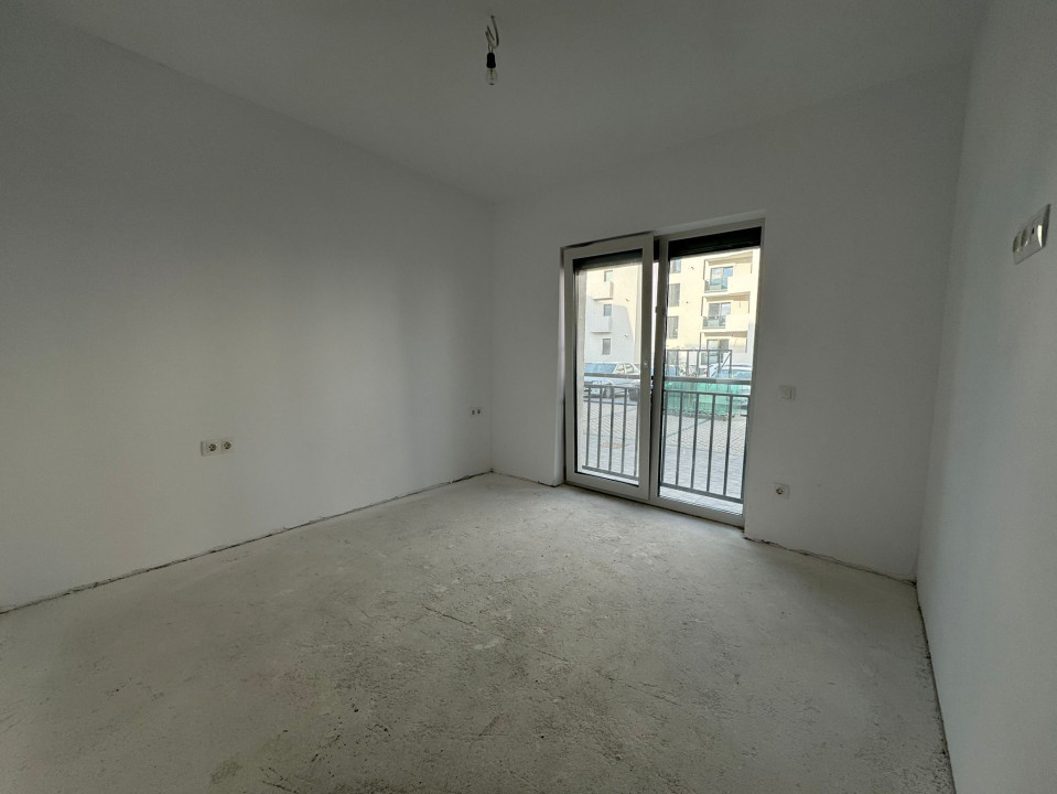 Spatiu comercial la prima inchiriere - disponibil imediat - Doamna Stanca
