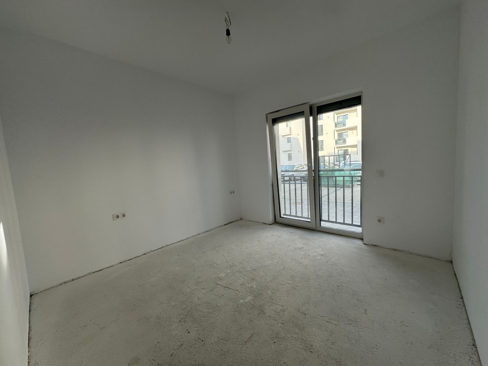 Spatiu comercial la prima inchiriere - disponibil imediat - Doamna Stanca