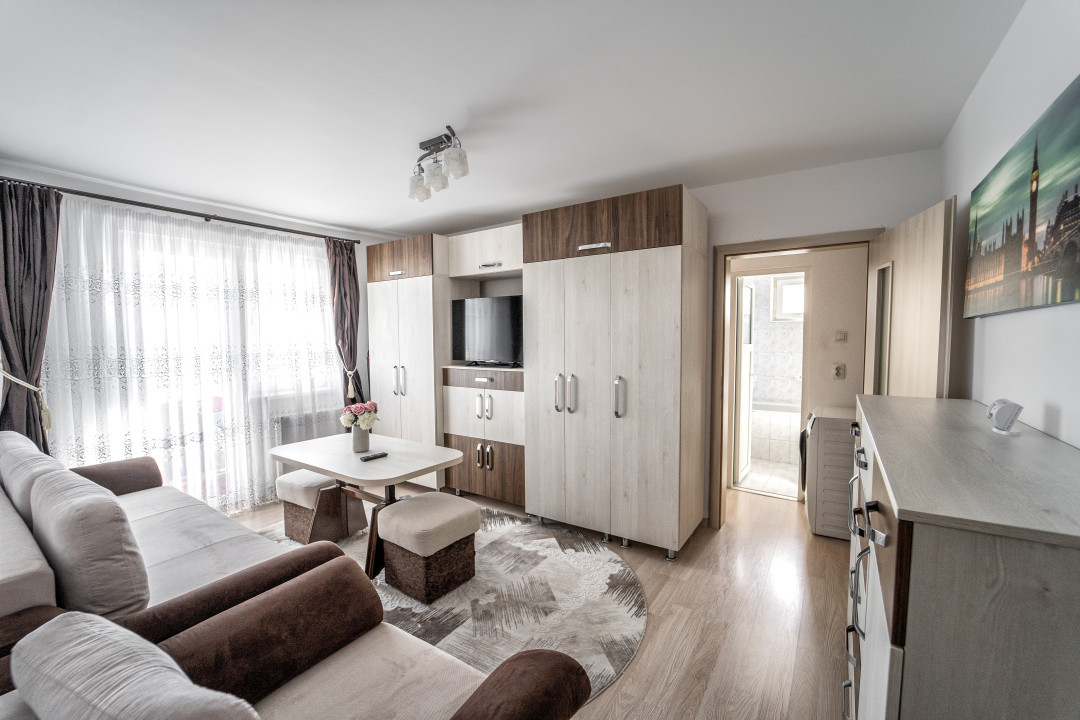 De vânzare apartament 2 camere, complet mobilat și utilat cu pivniță!