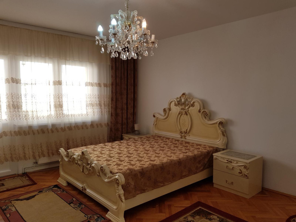 Apartament la casă - 2 camere - Ștrand- de închiriat 