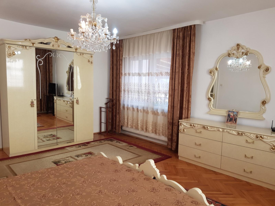 Apartament la casă - 2 camere - Ștrand- de închiriat 