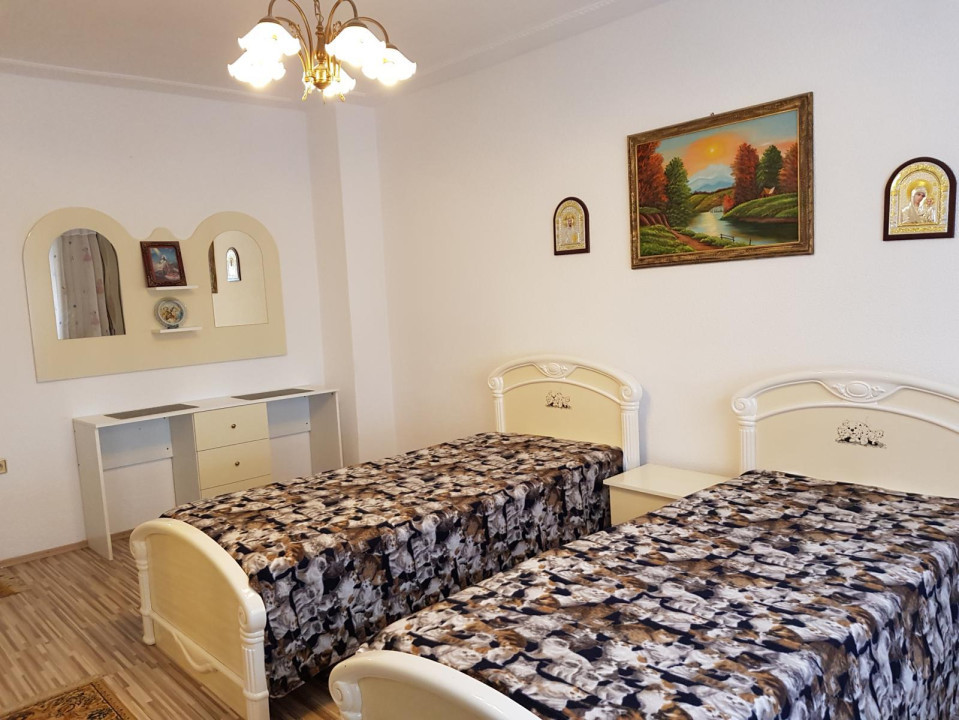 Apartament la casă - 2 camere - Ștrand- de închiriat 