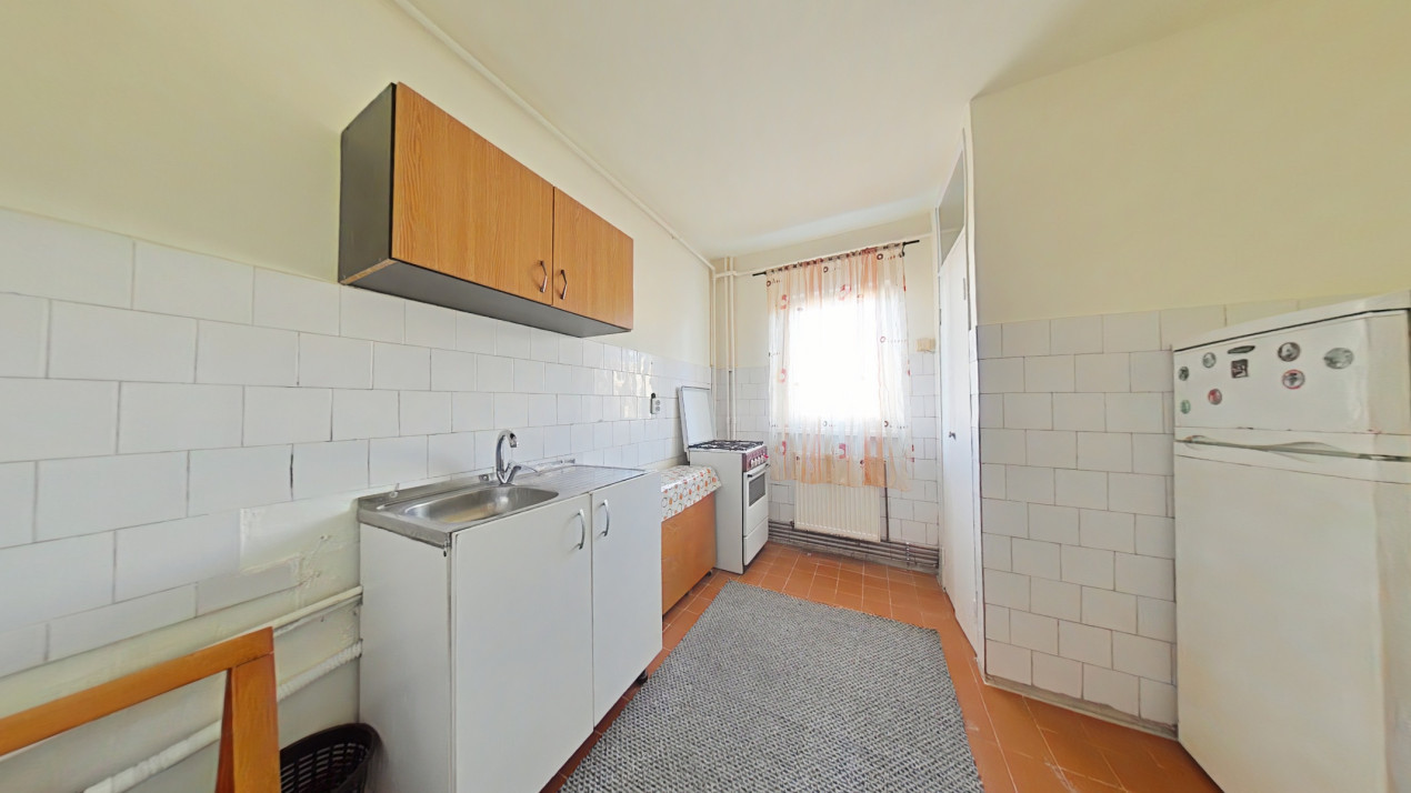 Apartament 3 camere, zona centrala, aproape de mall Afi