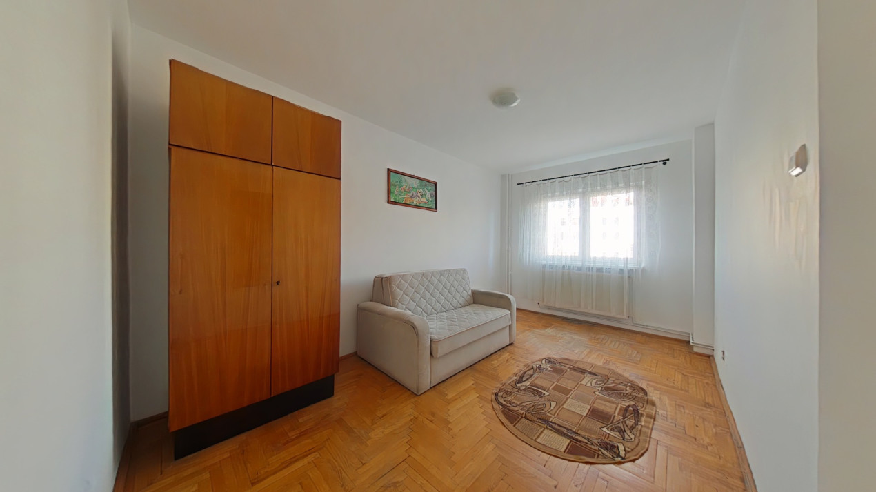 Apartament 3 camere, zona centrala, aproape de mall Afi