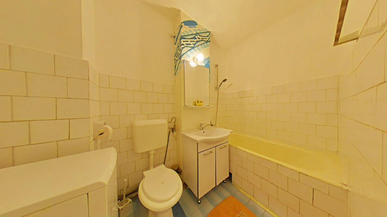 Apartament 3 camere, zona centrala, aproape de mall Afi