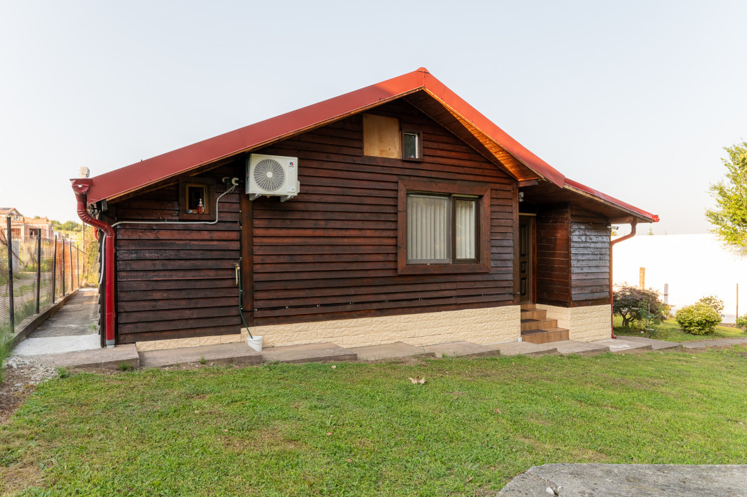 Cabană / casă de vacanță superba de vânzare în Tocile - 1200 MP teren