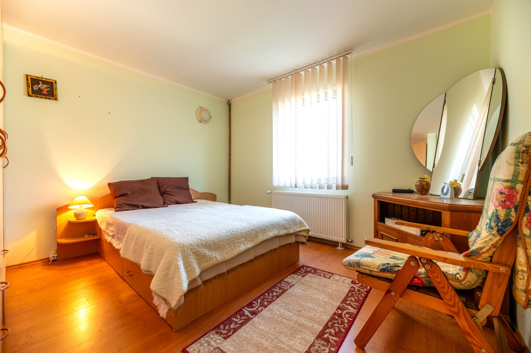 Cabană / casă de vacanță superba de vânzare în Tocile - 1200 MP teren