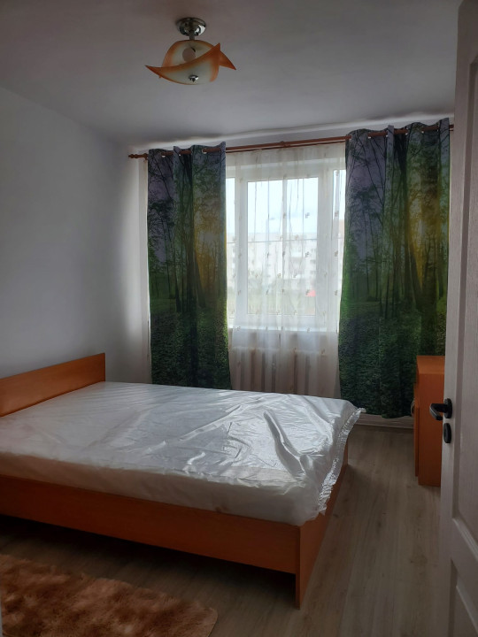 Apartament 2 camere ,proaspăt renovat, Cireșica