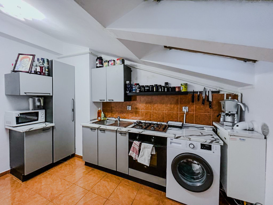 Apartament cu doua camere de 63 mp, situat pe  strada Henri Barbusse din Marasti
