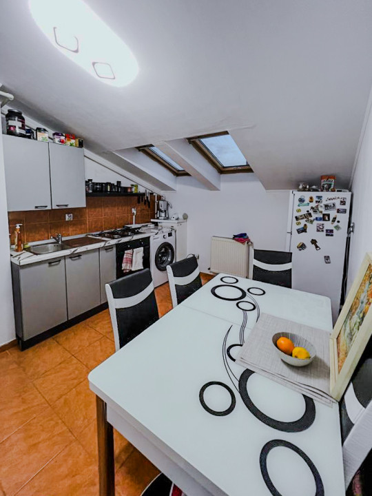 Apartament cu doua camere de 63 mp, situat pe  strada Henri Barbusse din Marasti