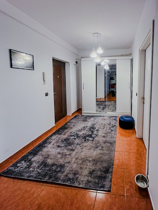 Apartament cu doua camere de 63 mp, situat pe  strada Henri Barbusse din Marasti