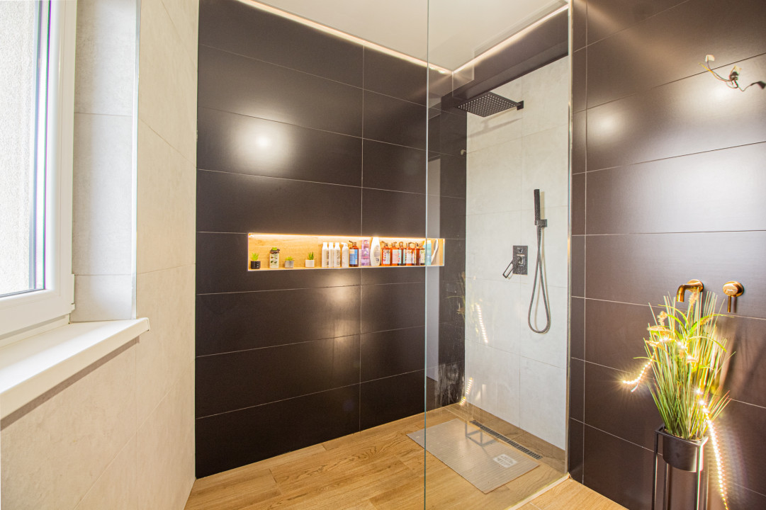 Apartament 3 camere+ dressing,, suprafata mare,  Comision 0% 