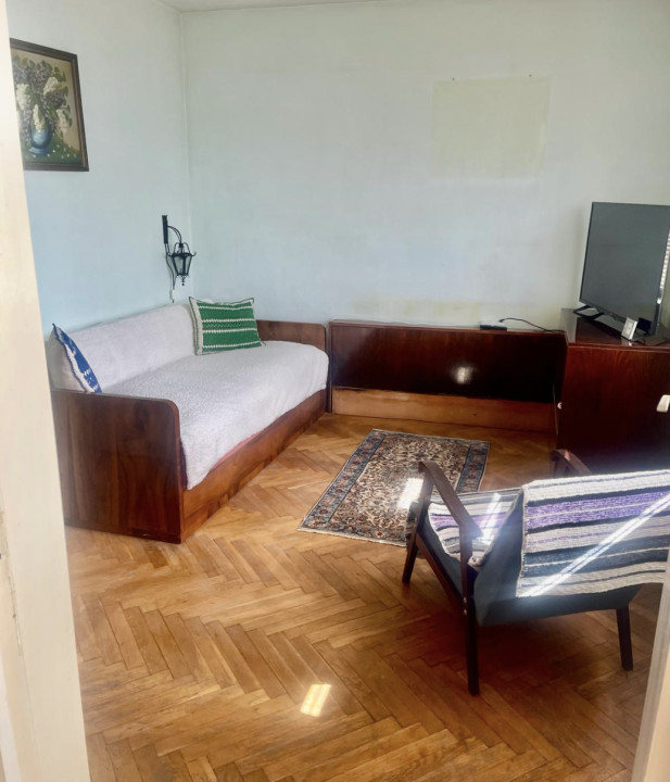 Apartment generos cu 3 camere decom. de vânzare în Dambu / Tg.Mures