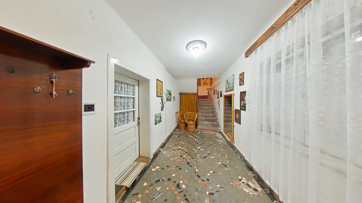 Casa la poalele Fagarasului I 4 camere I 0% Comision