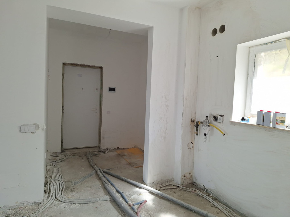 Apartament cu 3 Camere, 87 mp utili, terasa 50 mp, An 2022