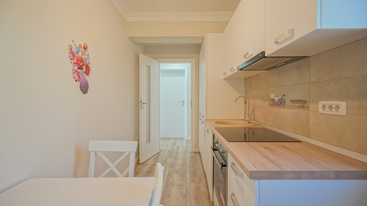 Apartament cu 2 camere, modern și complet mobilat, în zona Tractorul